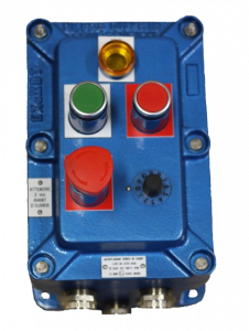 Boîtier de commande industriel robuste Control Safe Energy - Boutons d'arrêt d'urgence et de démarrage pour une sécurité optimale.